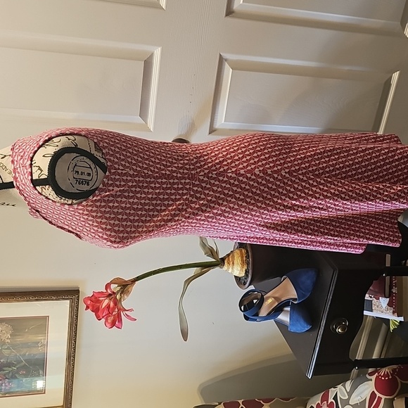 New York & Company Pink Patterned Long Sleeve Dress - Picture 6 of 13